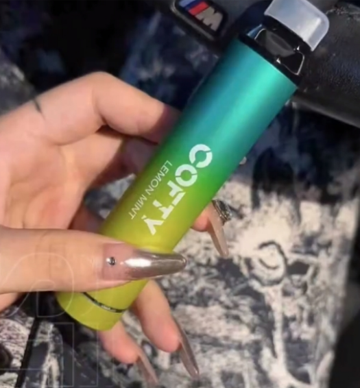 飞雾充电多久才能充满电？解密飞雾充电的速度与实用性