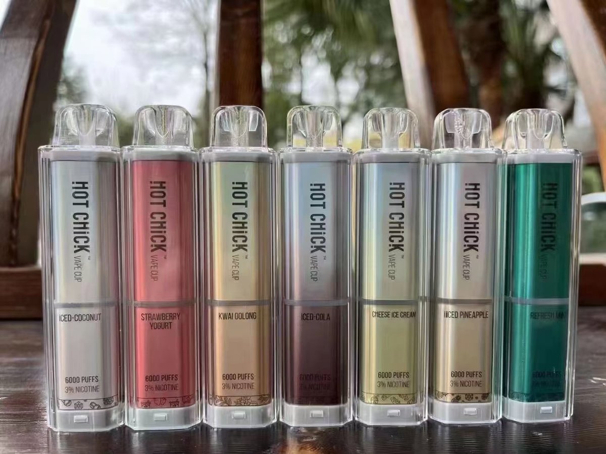 抽辣妹电子烟有危害吗，女神抽电子烟