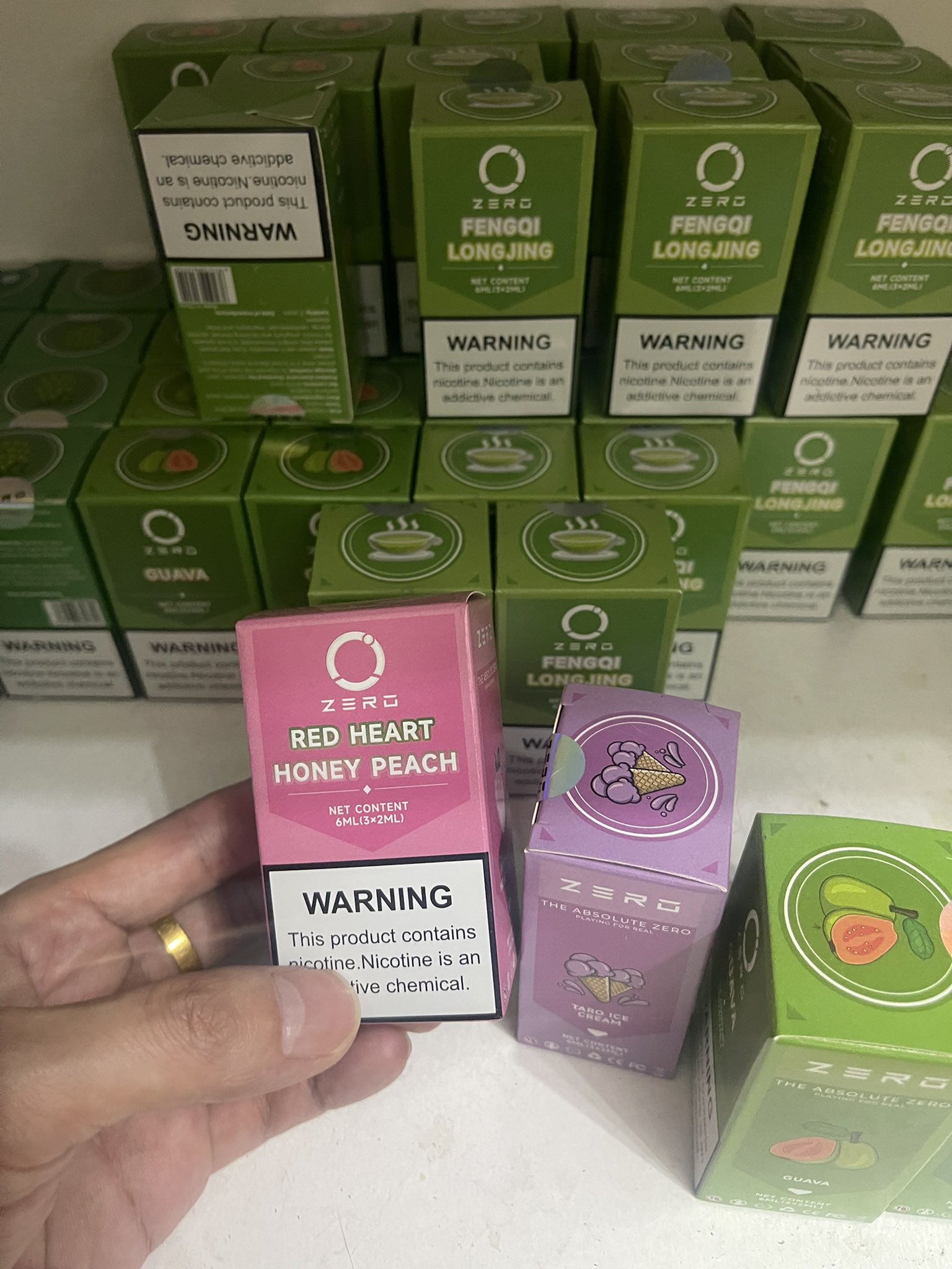 零度电子烟和悦刻哪个好？深度对比告诉你答案！