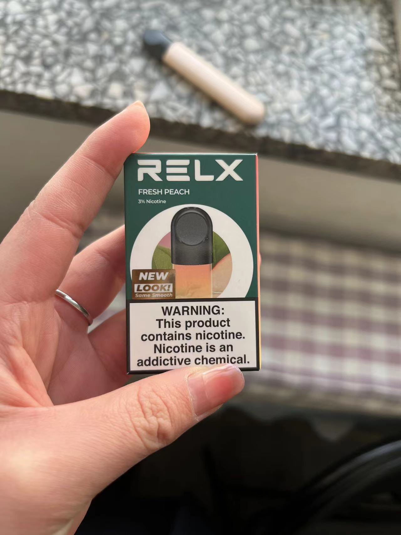 悦刻烟弹可以抽多少次烟？揭秘悦刻烟弹使用寿命及其背后的秘密