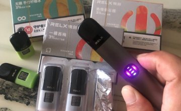 悦刻烟弹一套多少个？揭开悦刻烟弹的神秘面纱，带你走进高端电子烟的世界！
